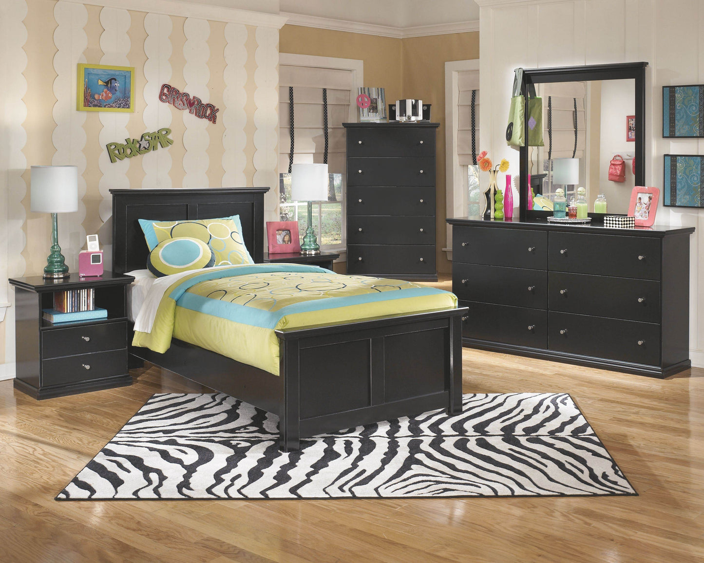 Maribel - Panel Bed - Forward Furniture