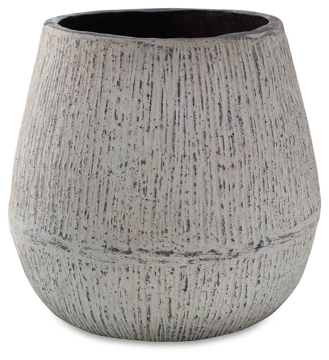 Claymount - Vase - Forward Furniture