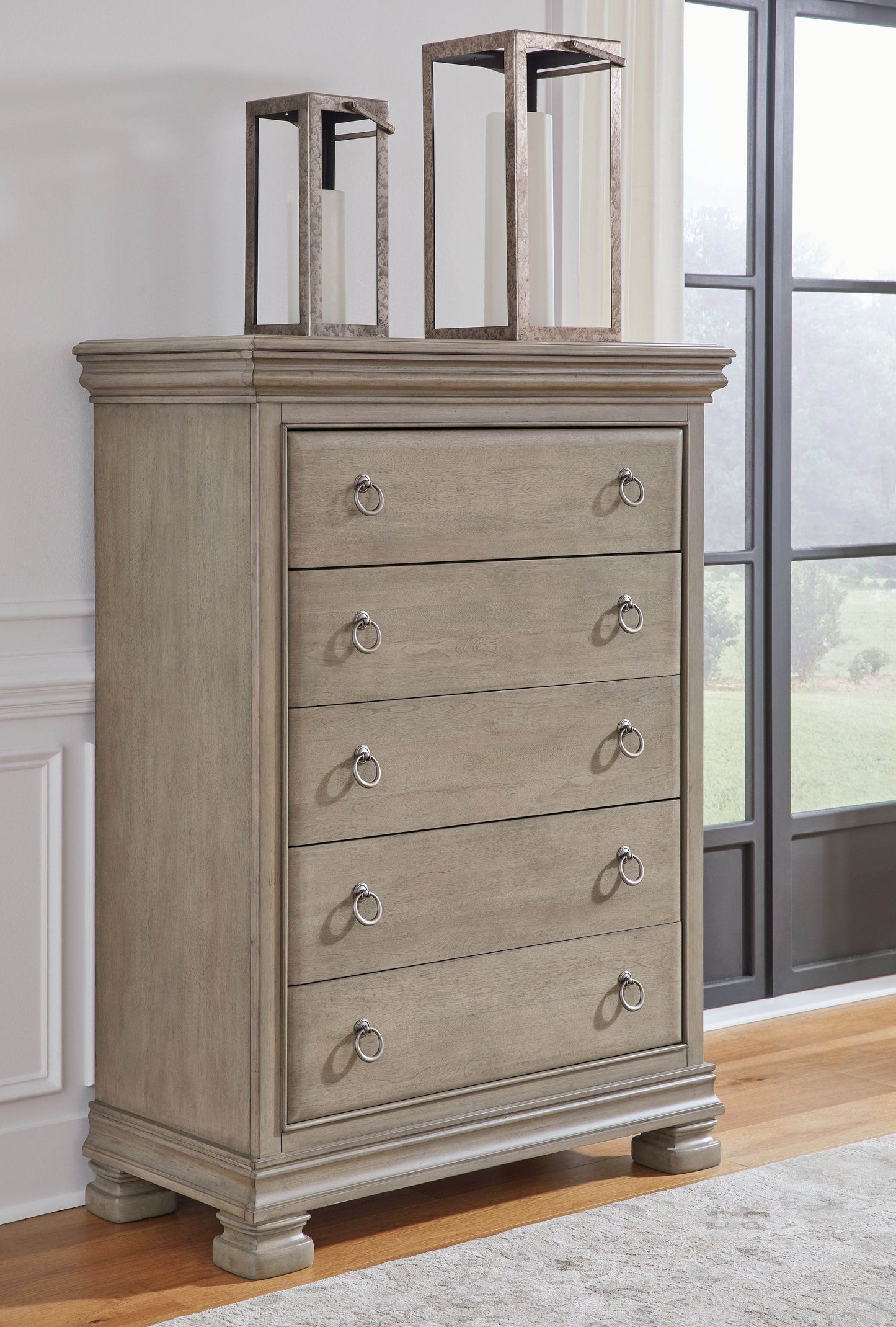 Lexorne - Gray - Five Drawer Chest - Forward Furniture