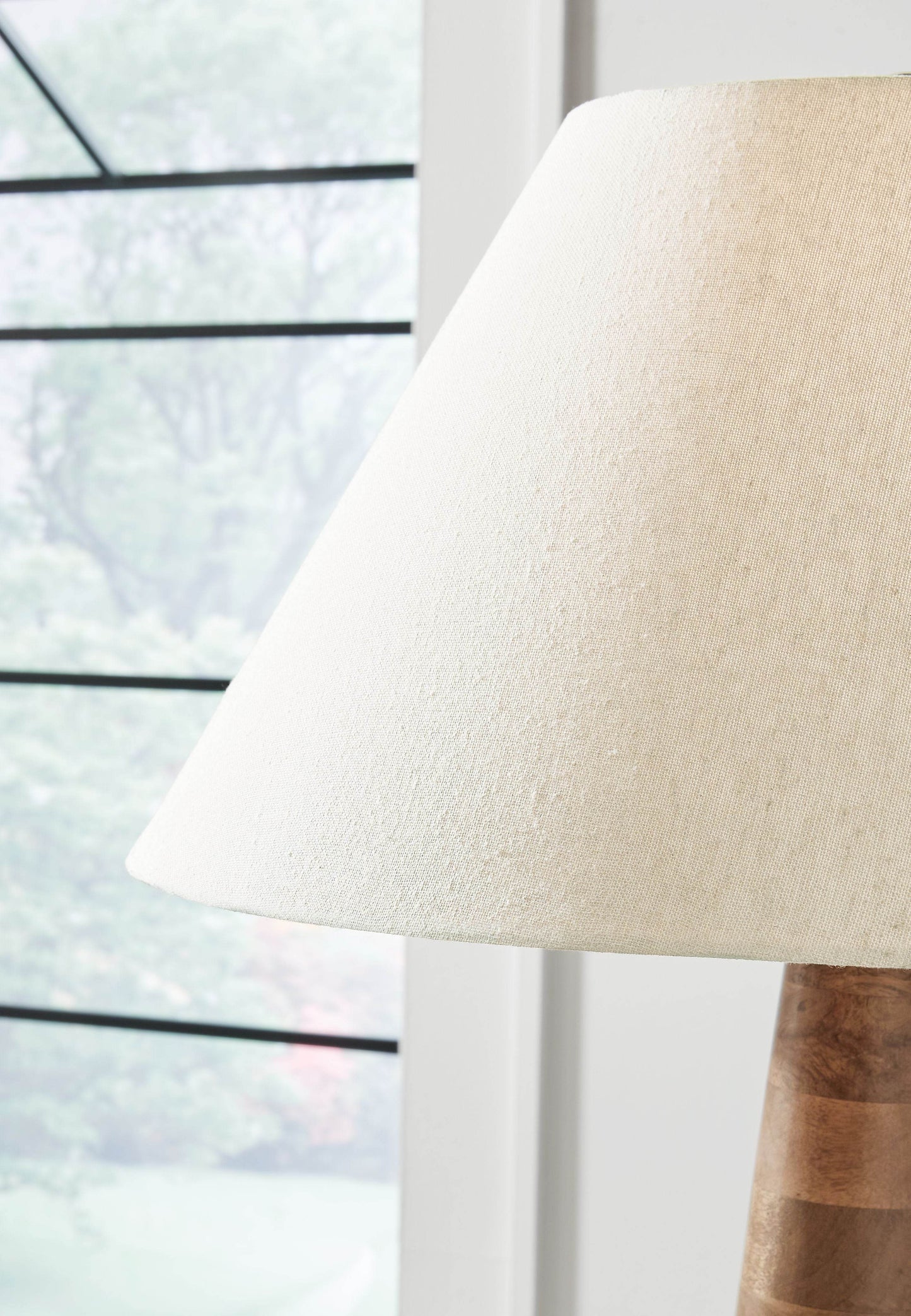 Danset - Wood Lamp - Forward Furniture