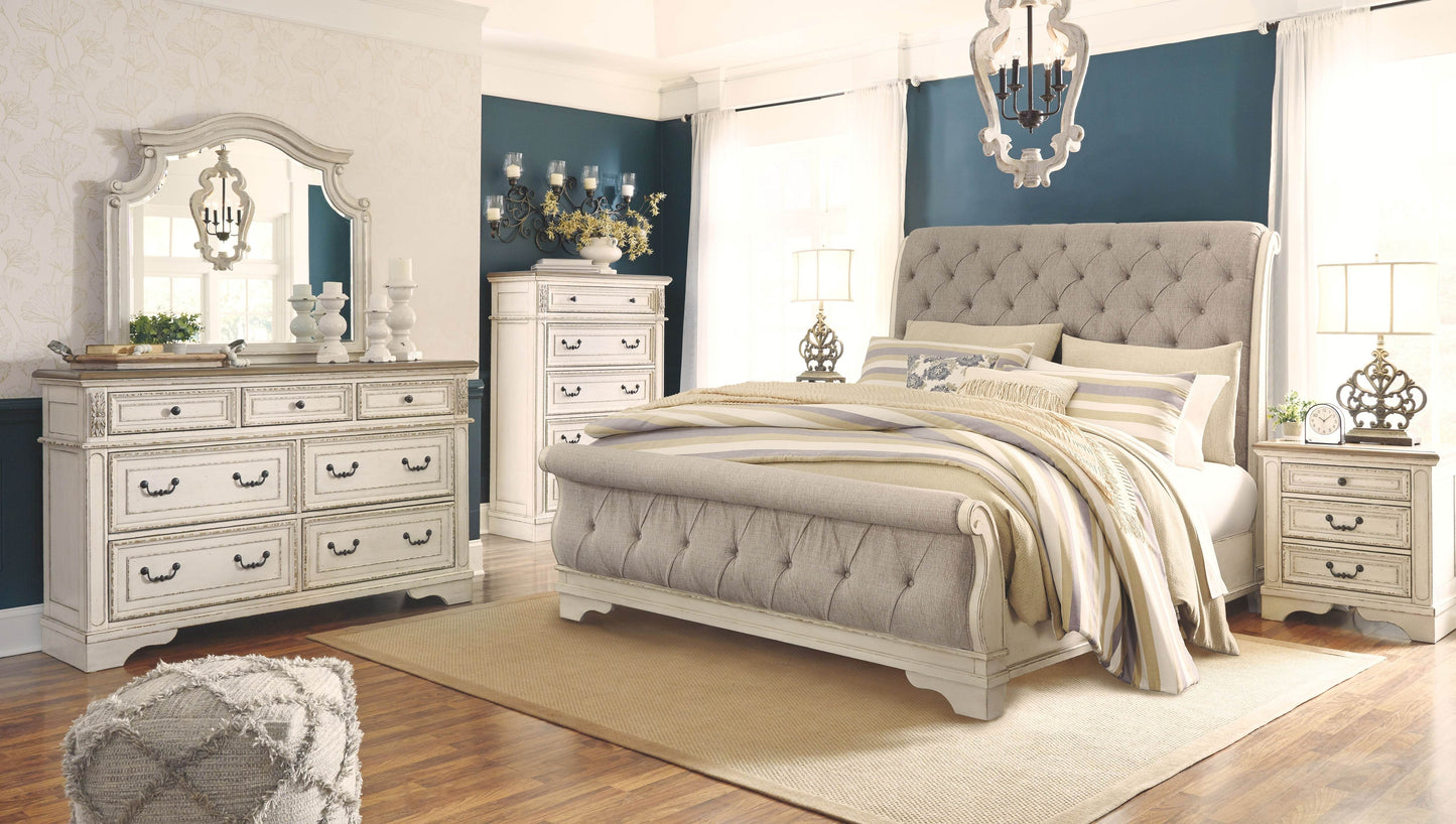 Realyn - Upholstered Sleigh Bed - Forward Furniture