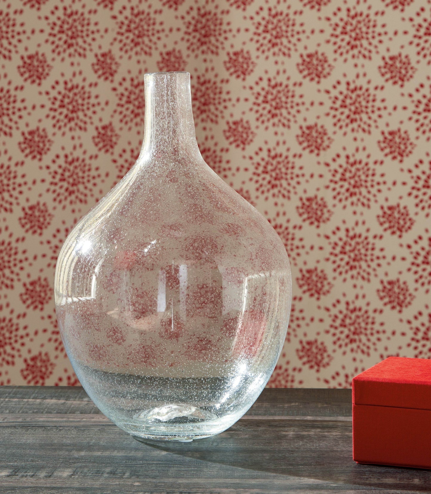 Kurthorne - Vase - Forward Furniture