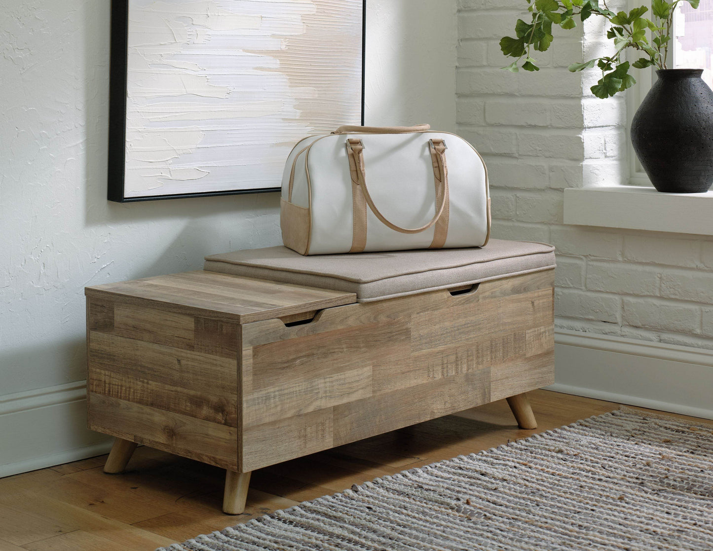 Gerdanet - Beige - Storage Bench - Forward Furniture