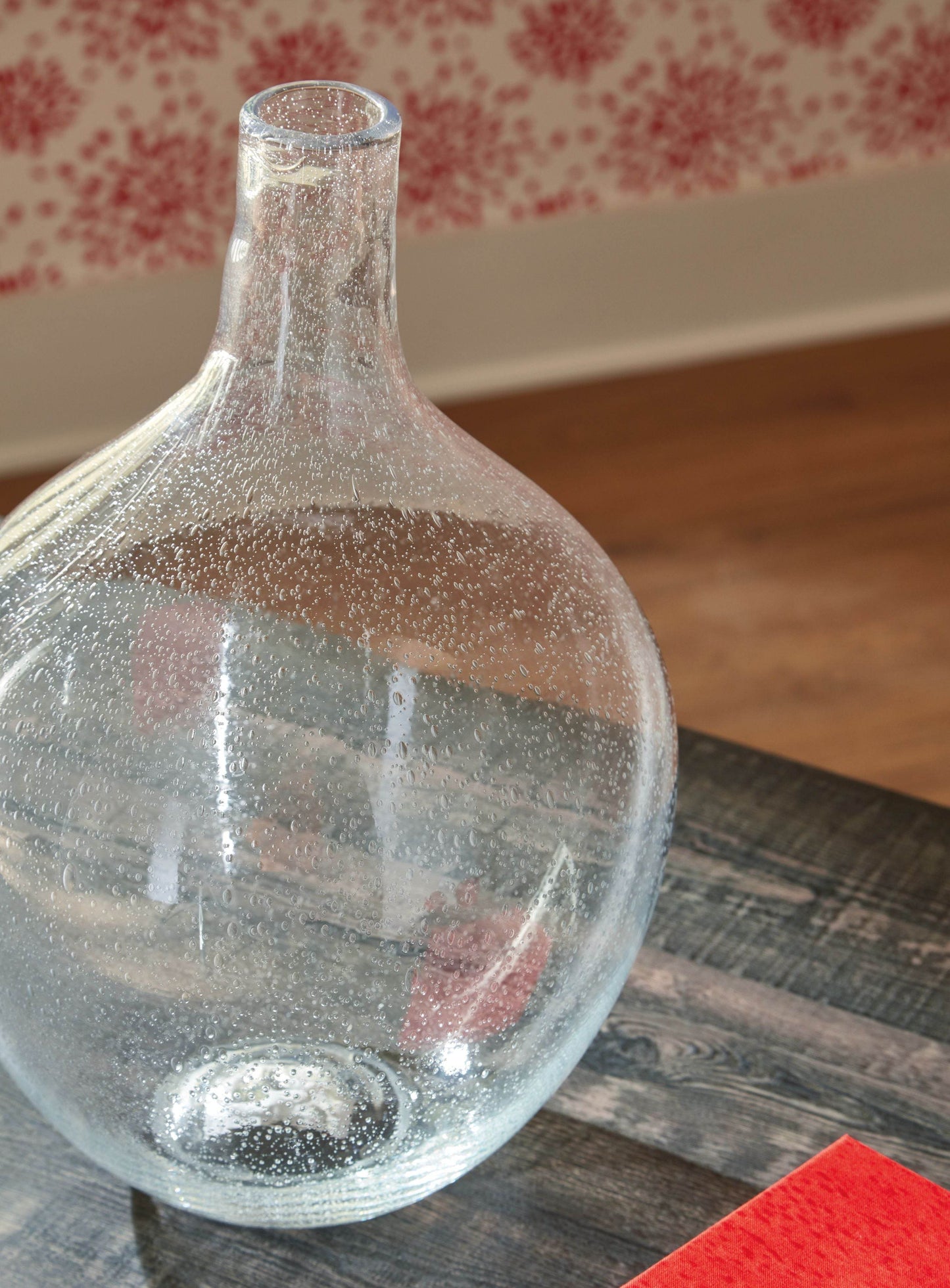 Kurthorne - Vase - Forward Furniture