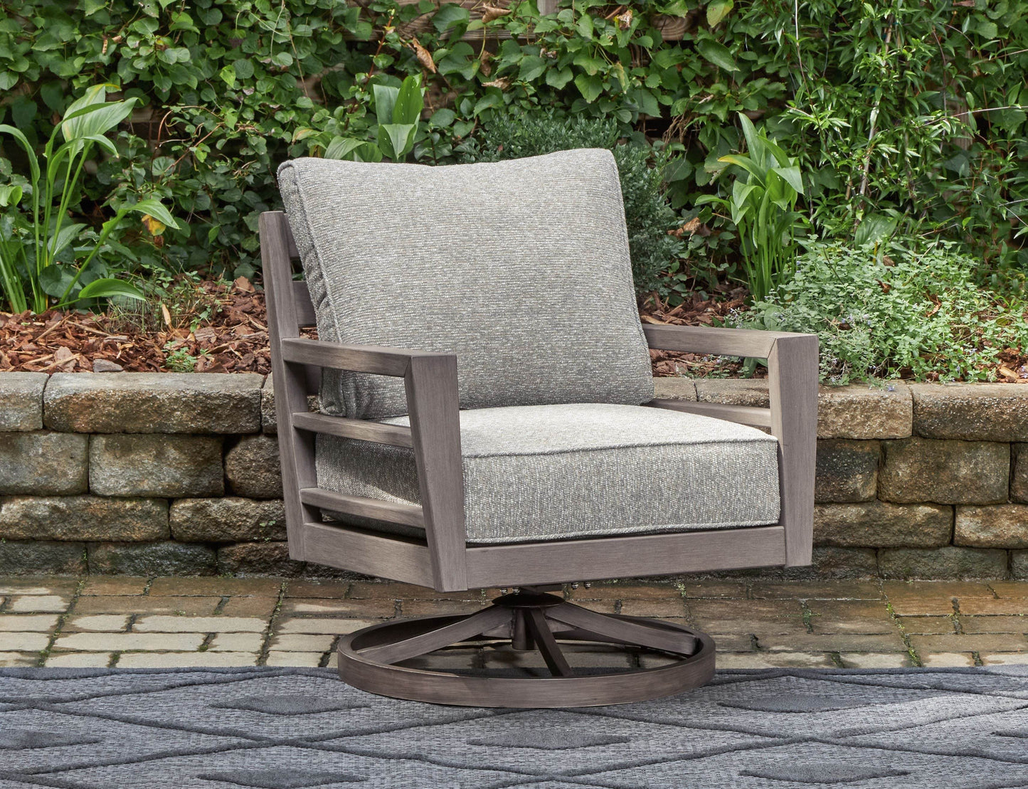 Hillside Barn - Gray / Brown - Swivel Lounge W/ Cushion - Forward Furniture