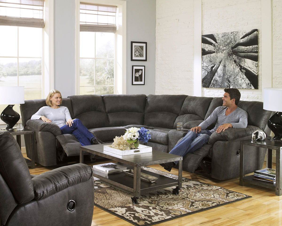 Tambo - Reclining Sectional - Forward Furniture
