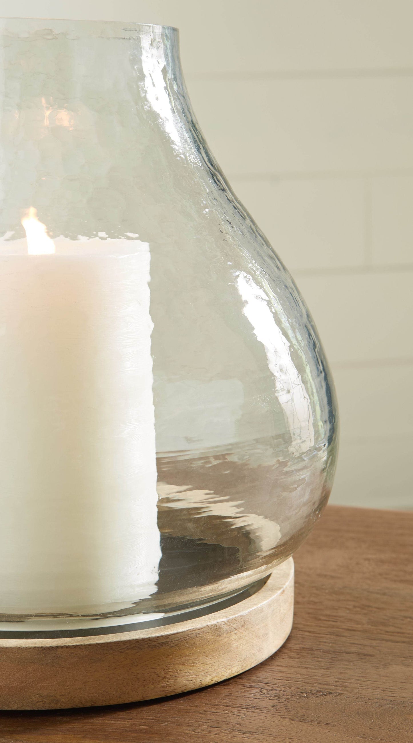Adalisen - Clear / Brown - Candle Holder - Forward Furniture