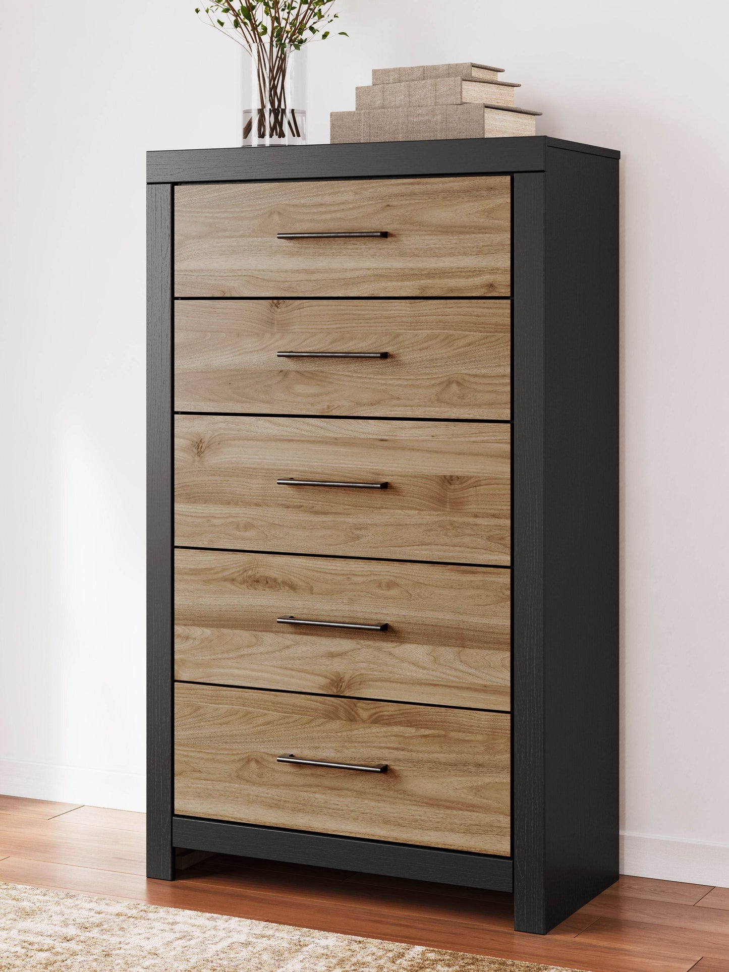 Vertani - Black / Honey Brown - Five Drawer Chest - Forward Furniture