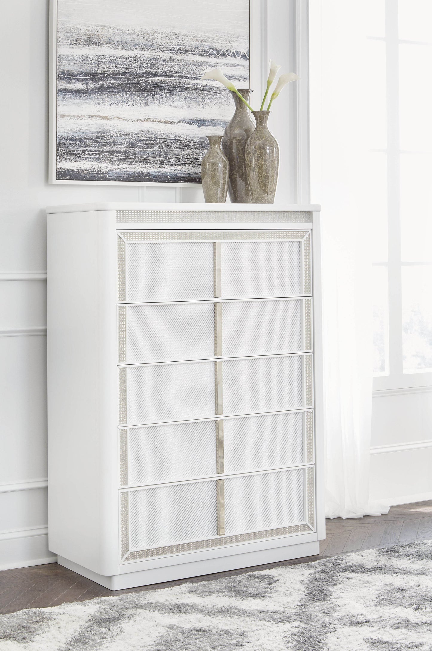 Chalanna - White - Five Drawer Chest - Forward Furniture