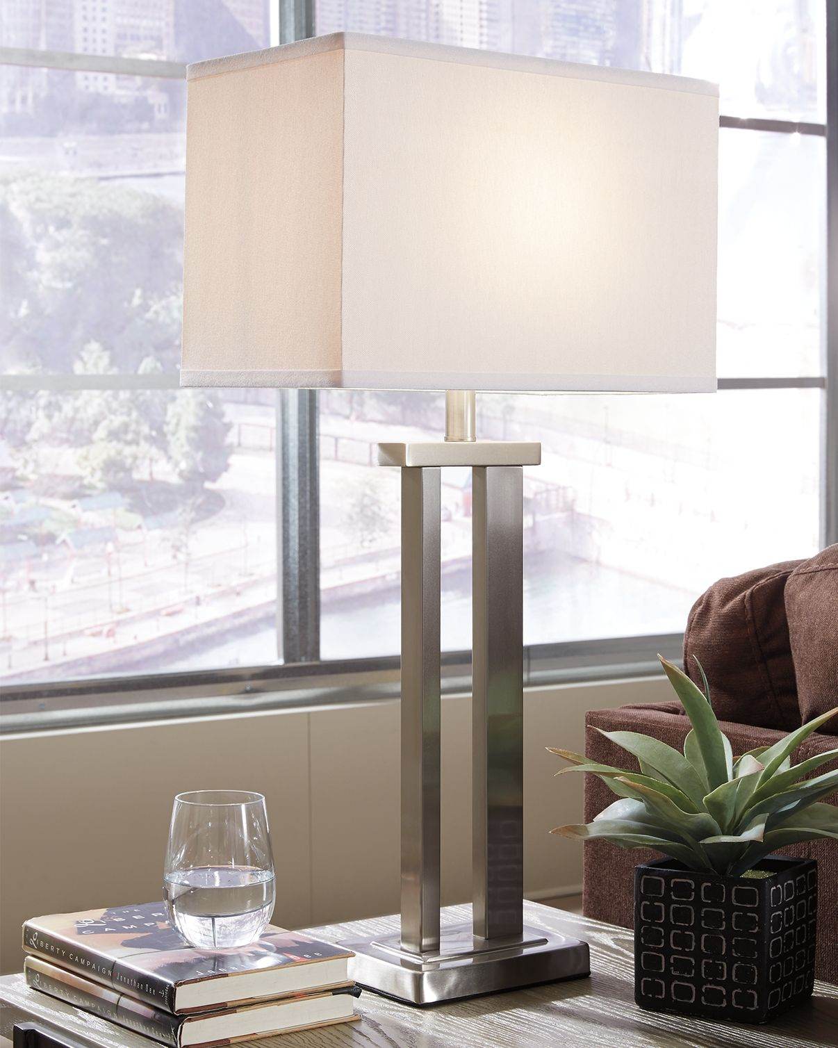 Aniela - Metal Table Lamp Set - Forward Furniture