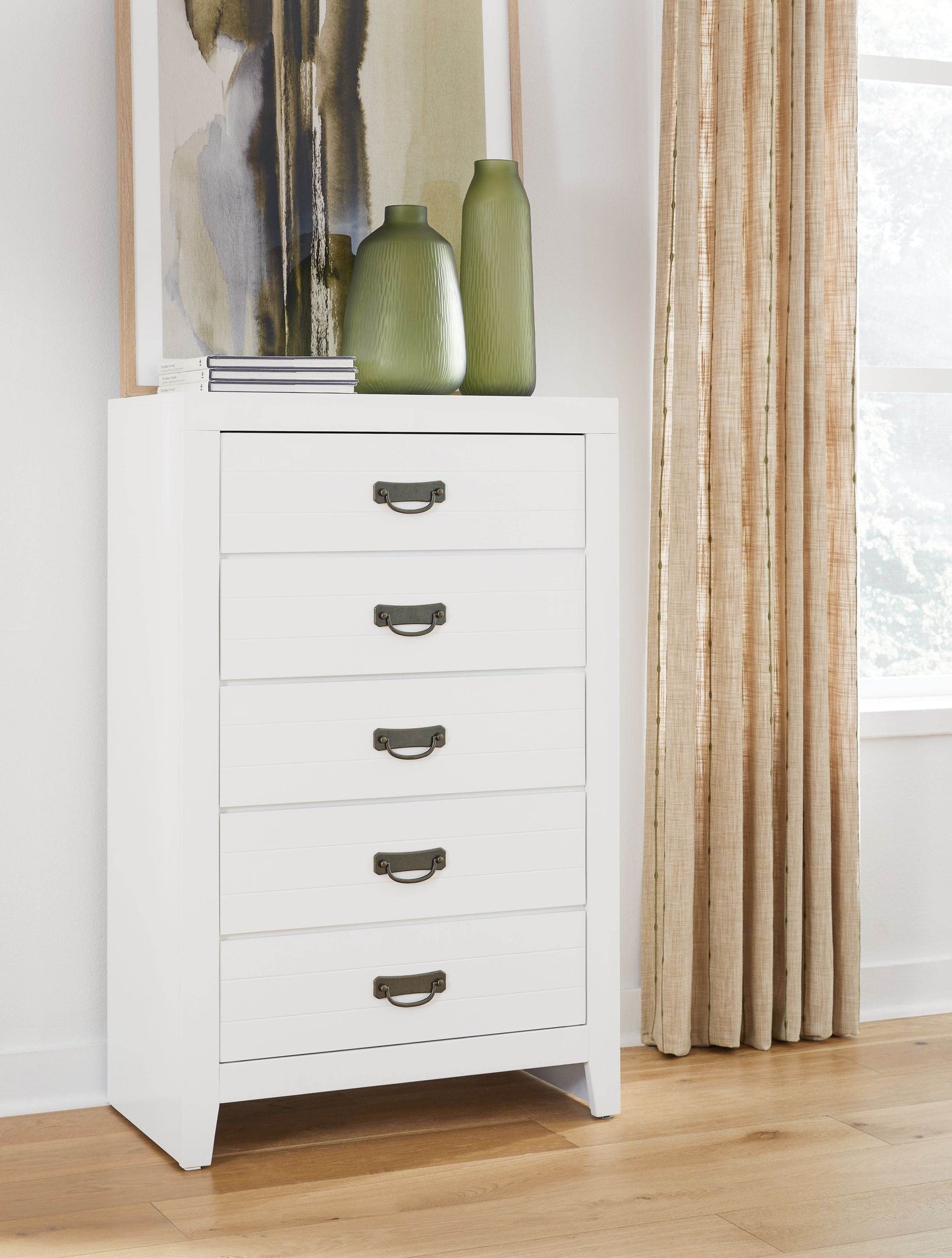 Binterglen - White - Five Drawer Chest - Forward Furniture