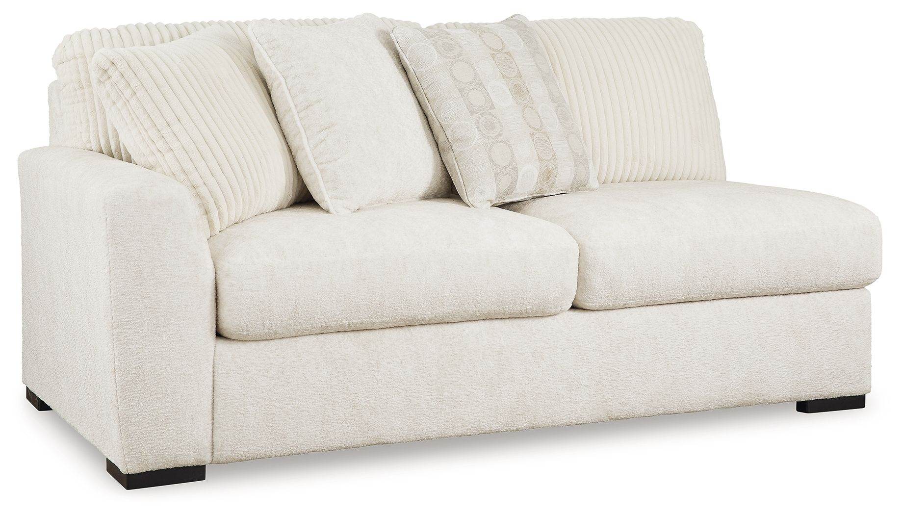Chessington - Sectional - Forward Furniture