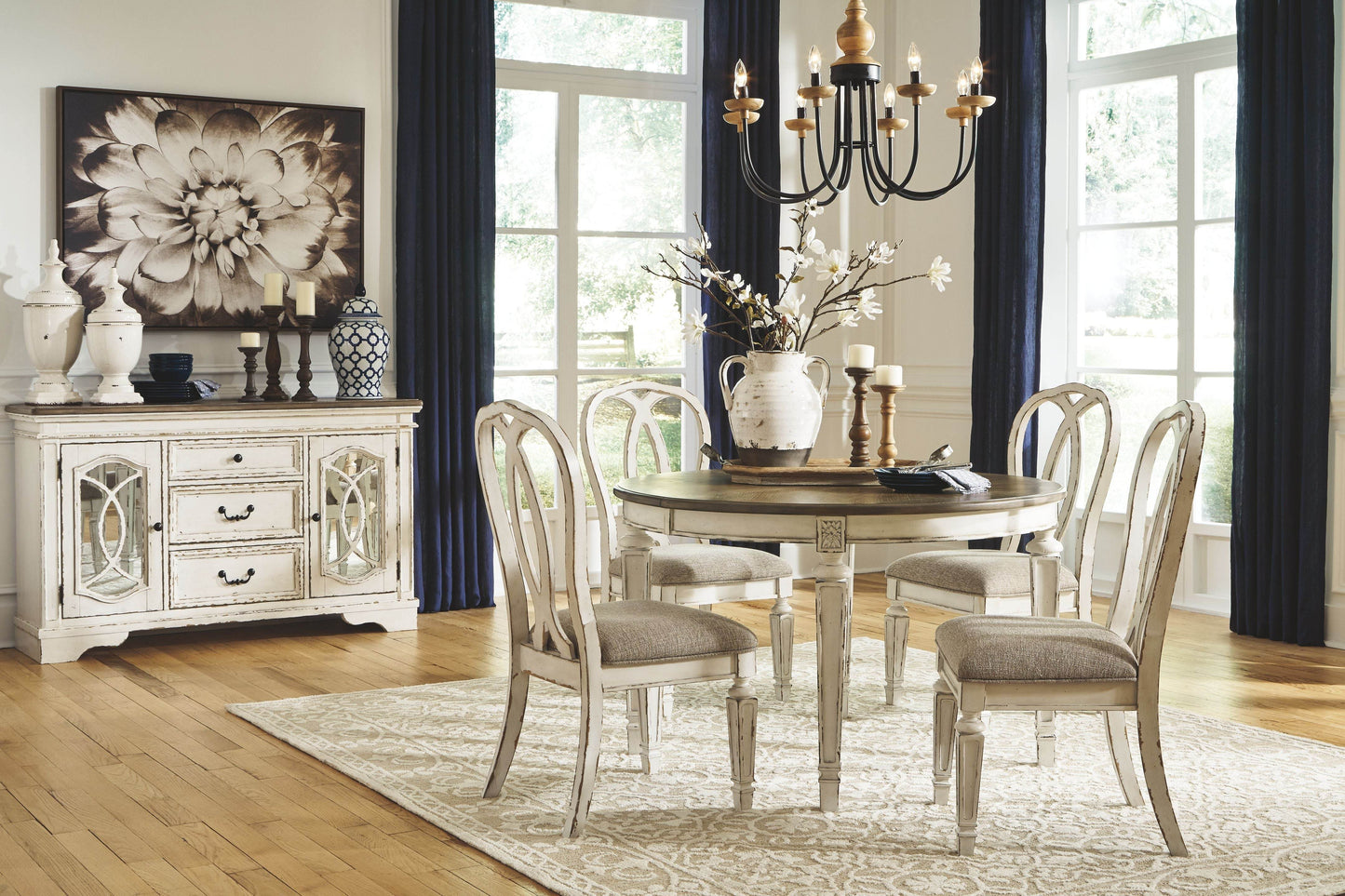 Realyn - Chipped White - Oval Dining Room Extension Table - Forward Furniture