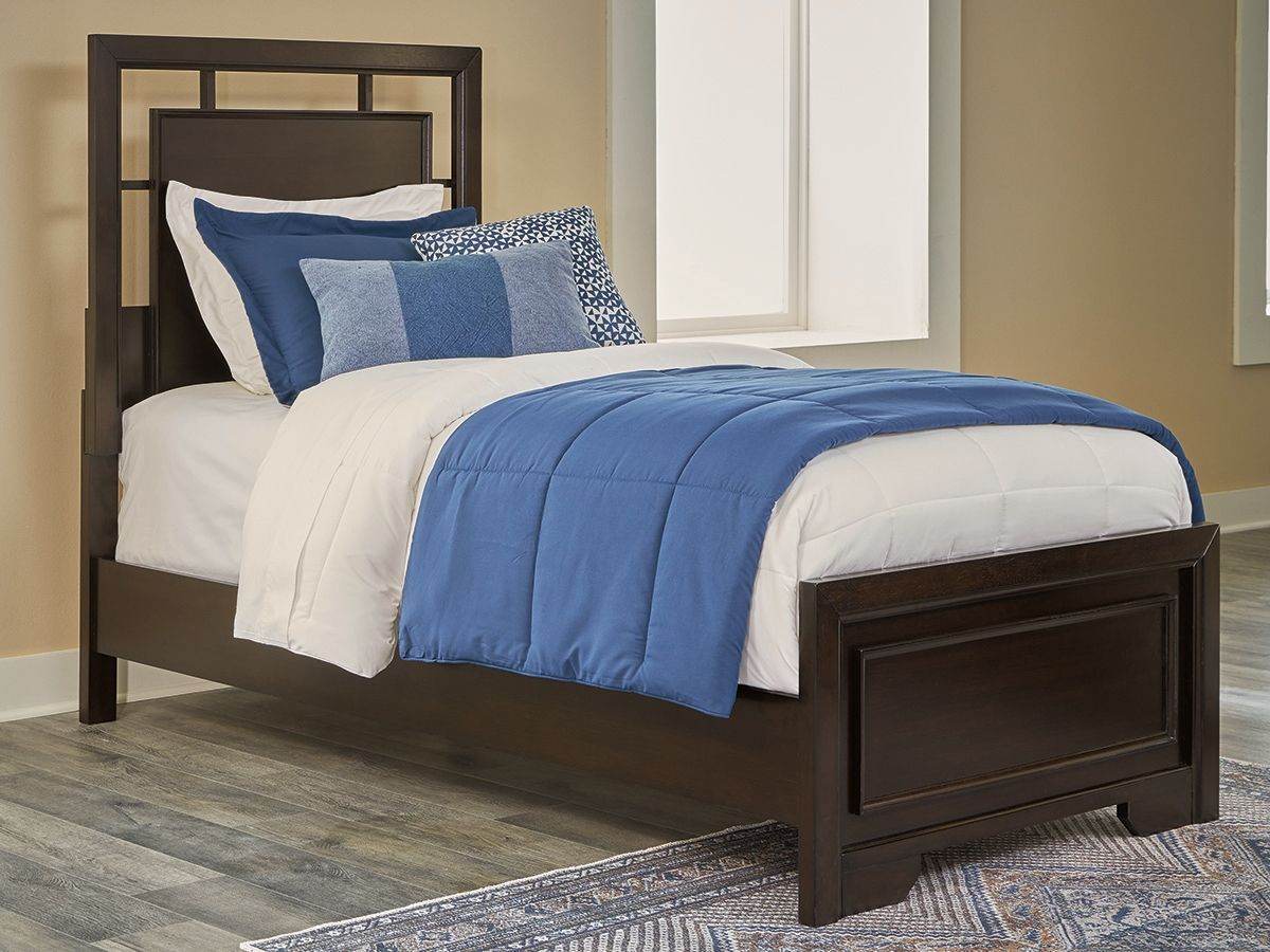 Covetown - Panel Bed - Forward Furniture