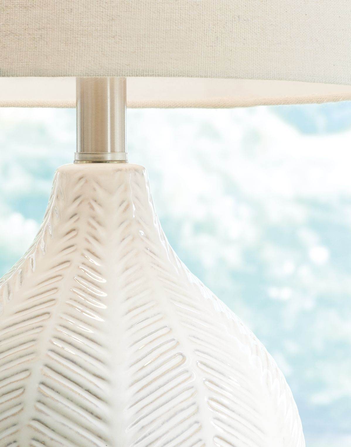 Rainermen - Off White - Ceramic Table Lamp - Forward Furniture