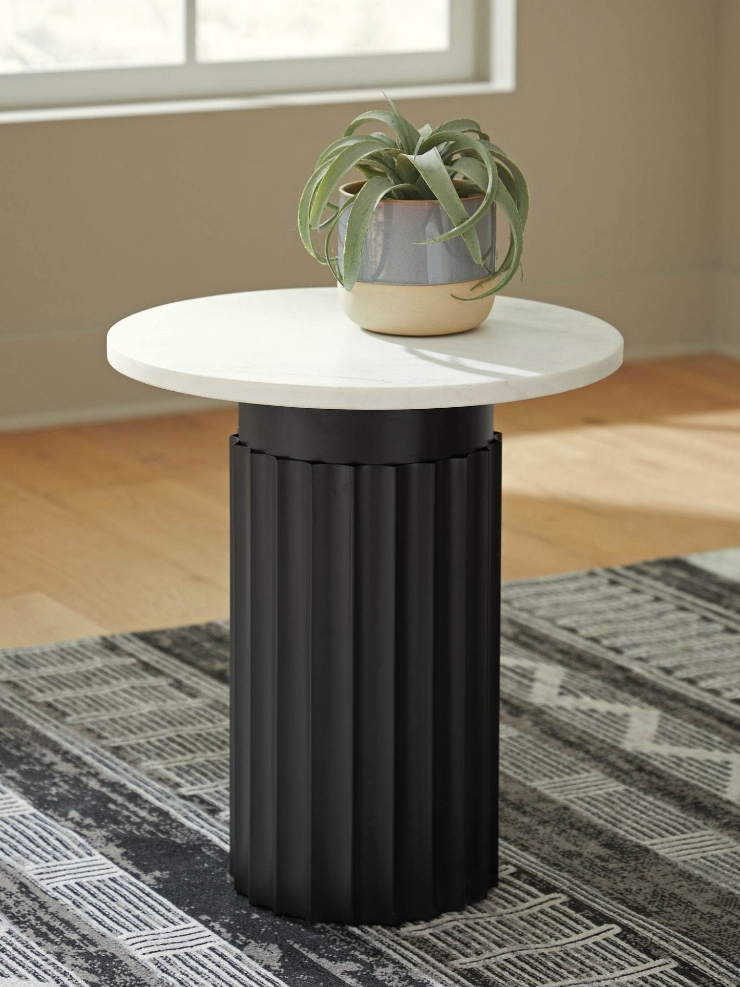 Wainstone - Black / White - Accent Table - Forward Furniture