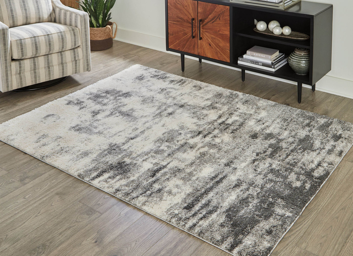 Gerdie - Rug - Forward Furniture