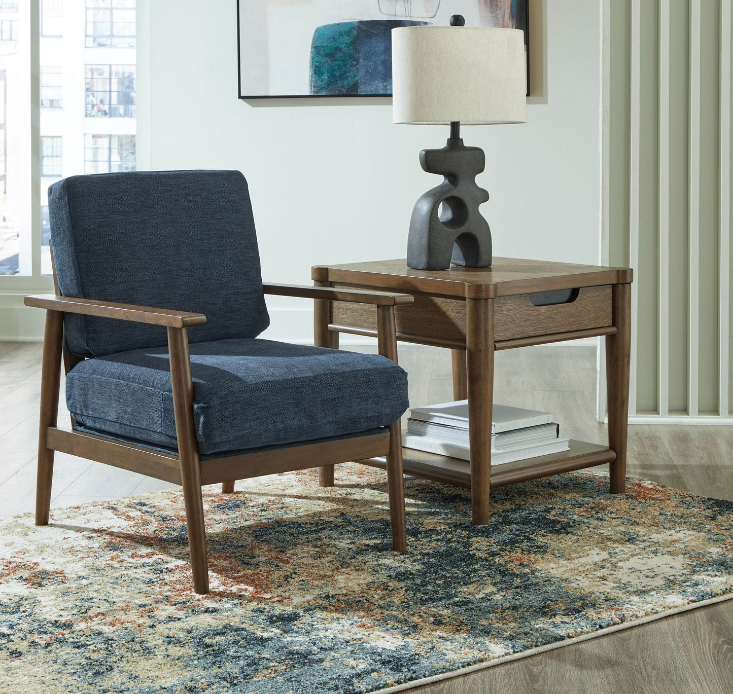 Bixler - Showood Accent Chair - Forward Furniture