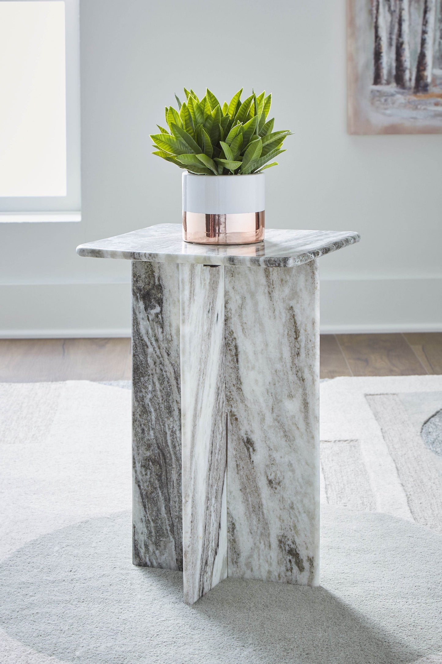 Keithwell - Gray - Square Accent Table - Forward Furniture