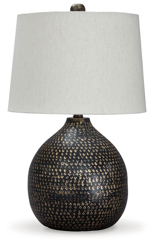 Maire - Black / Gold Finish - Metal Table Lamp - Forward Furniture