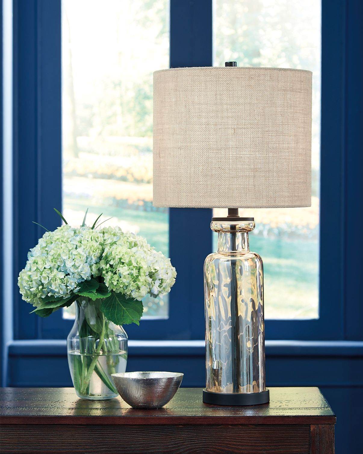 Laurentia - Champagne - Glass Table Lamp - Forward Furniture