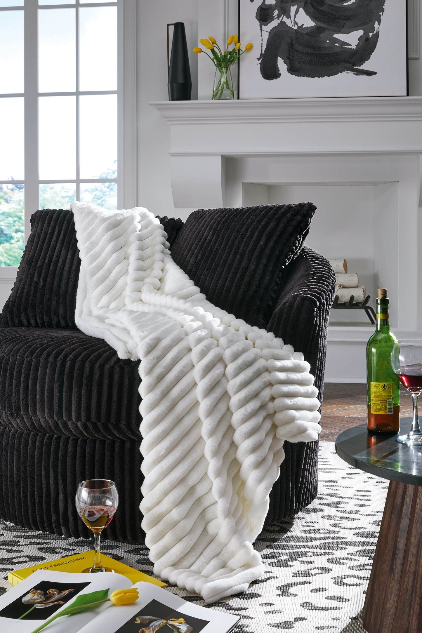 Alsonwell - Throw - Forward Furniture