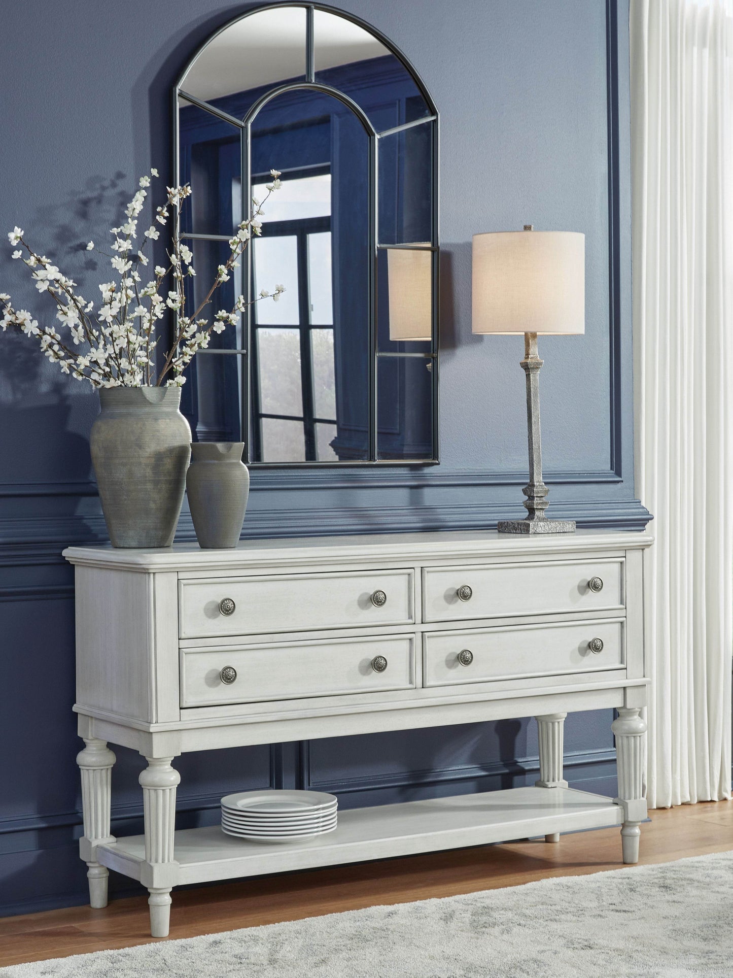 Montelaine - Antique White - Dining Room Server - Forward Furniture