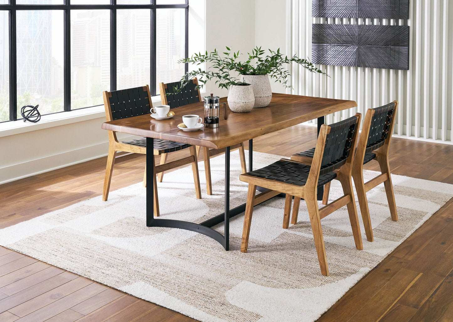 Fortmaine - Dining Room Set - Forward Furniture