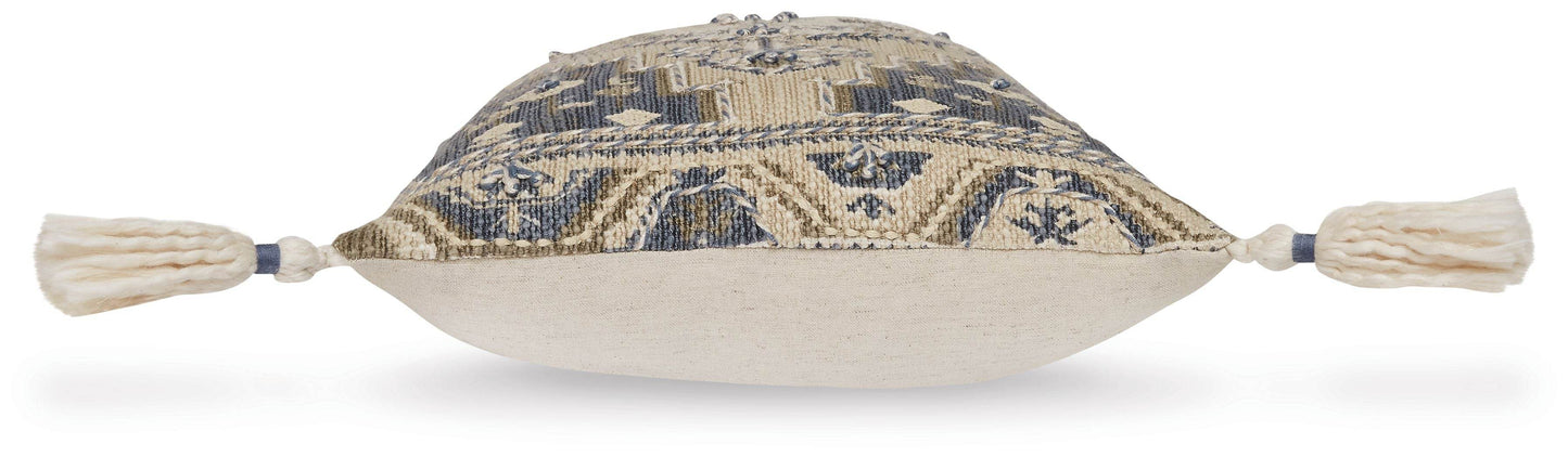 Winbury - Pillow - Forward Furniture