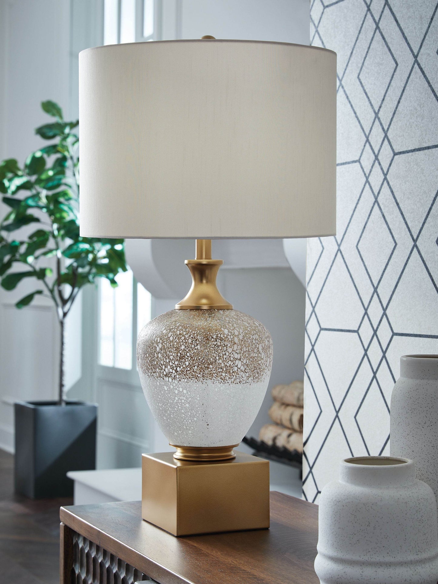 Tavisburg - Brown / White / Gold - Glass Table Lamp - Forward Furniture