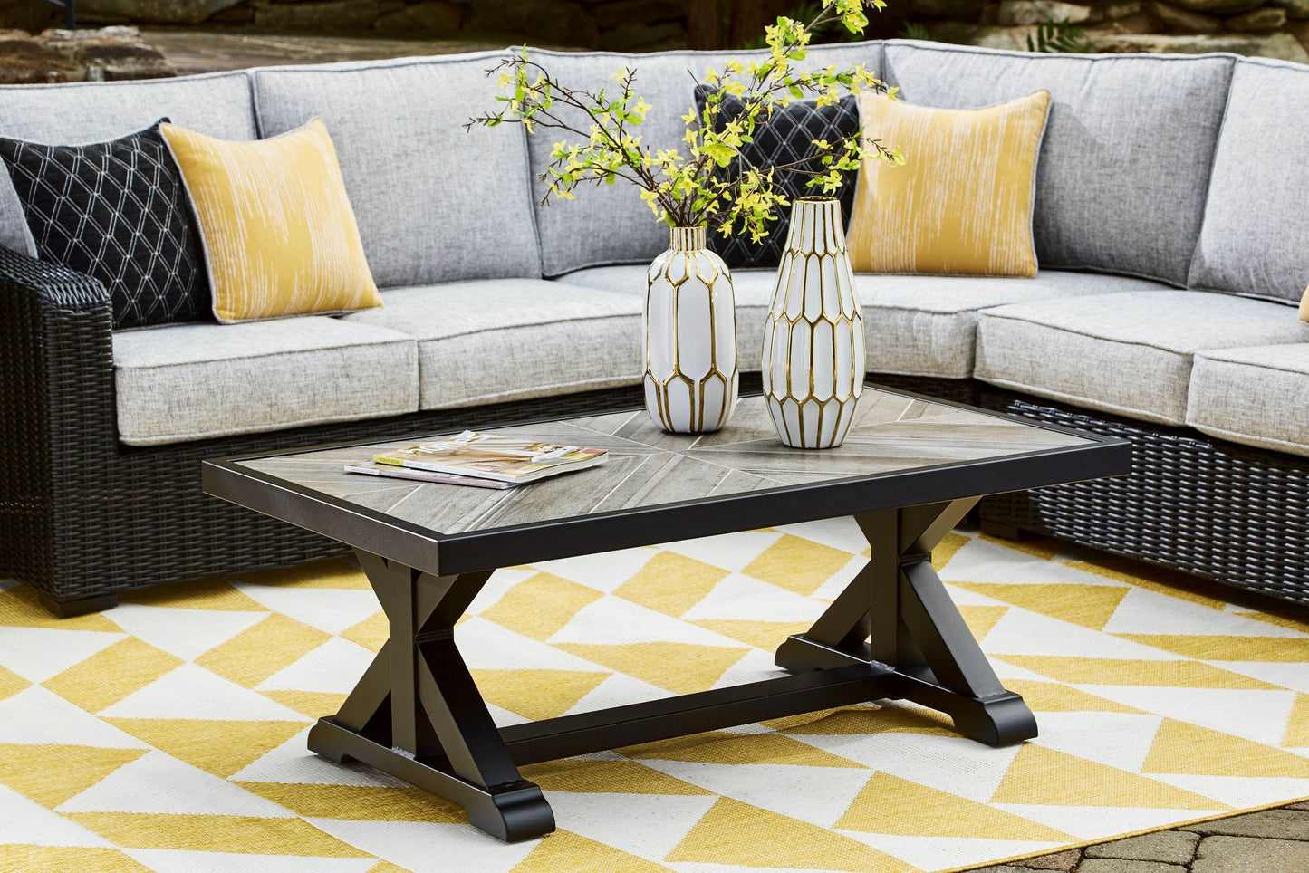 Beachcroft - Rectangular Cocktail Table - Forward Furniture
