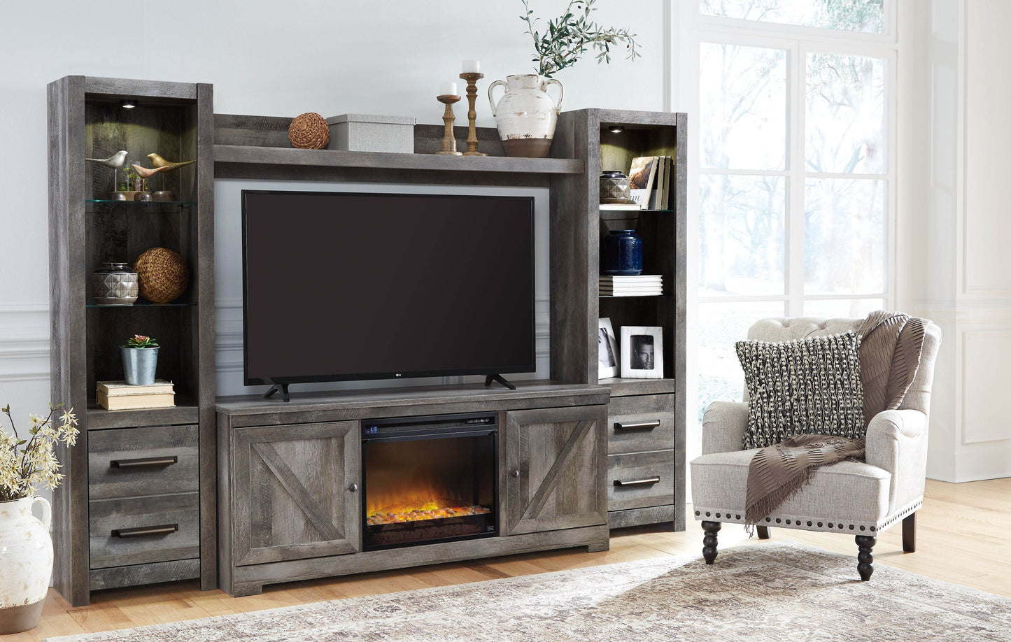 Wynnlow - Home Entertainment Set - Forward Furniture
