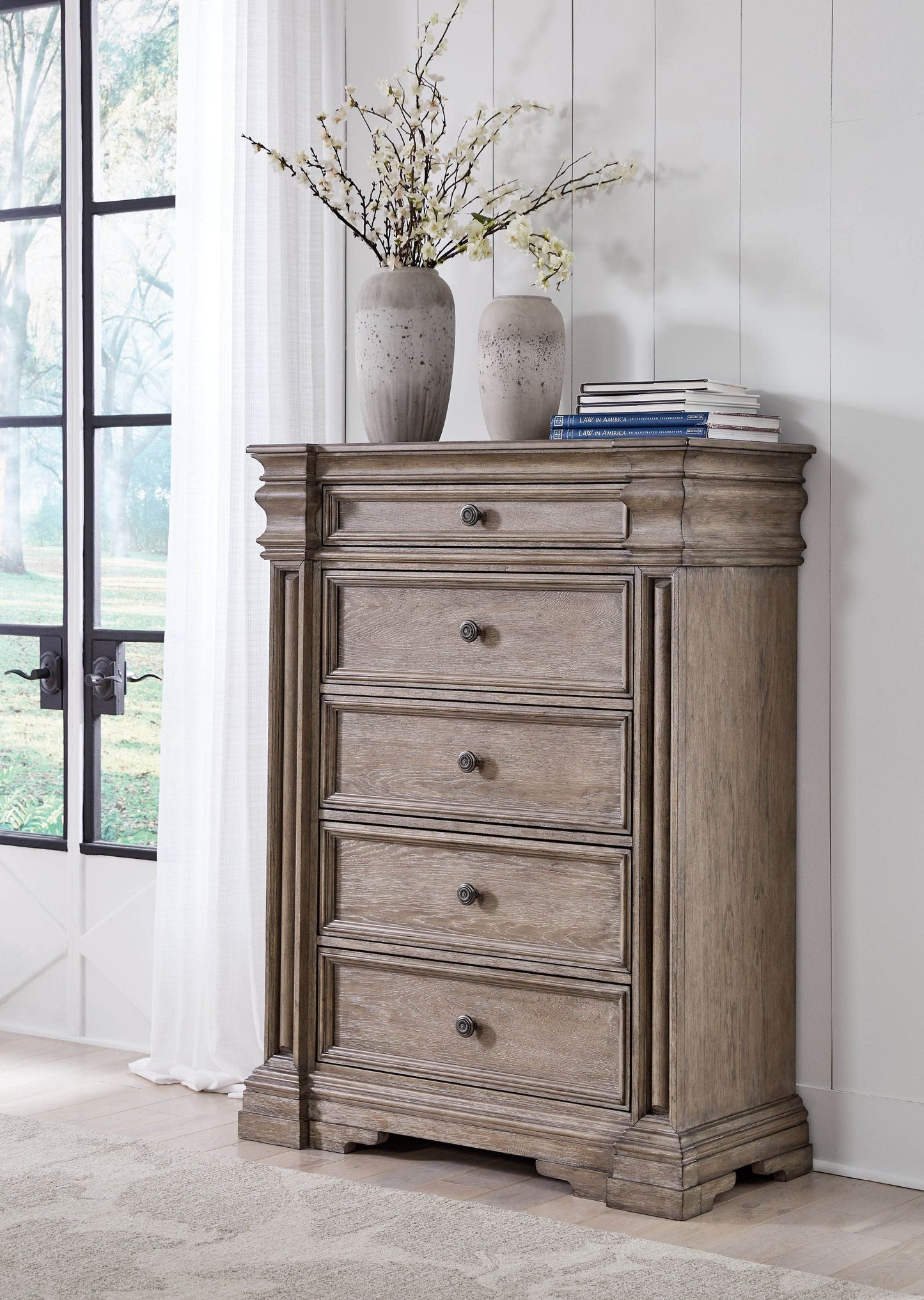 Blairhurst - Light Grayish Brown - Five Drawer Chest - Forward Furniture