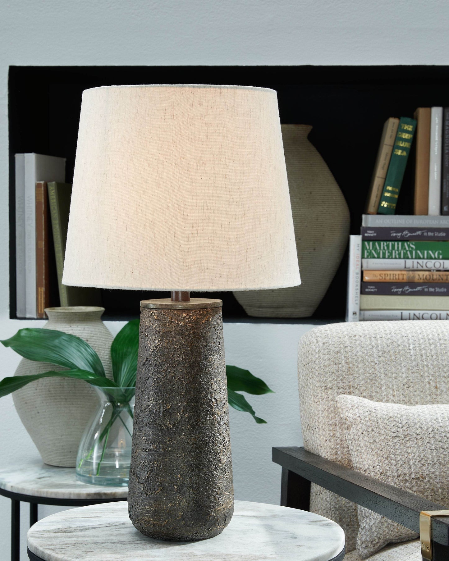 Chaston - Metal Table Lamp (Set of 2) - Forward Furniture