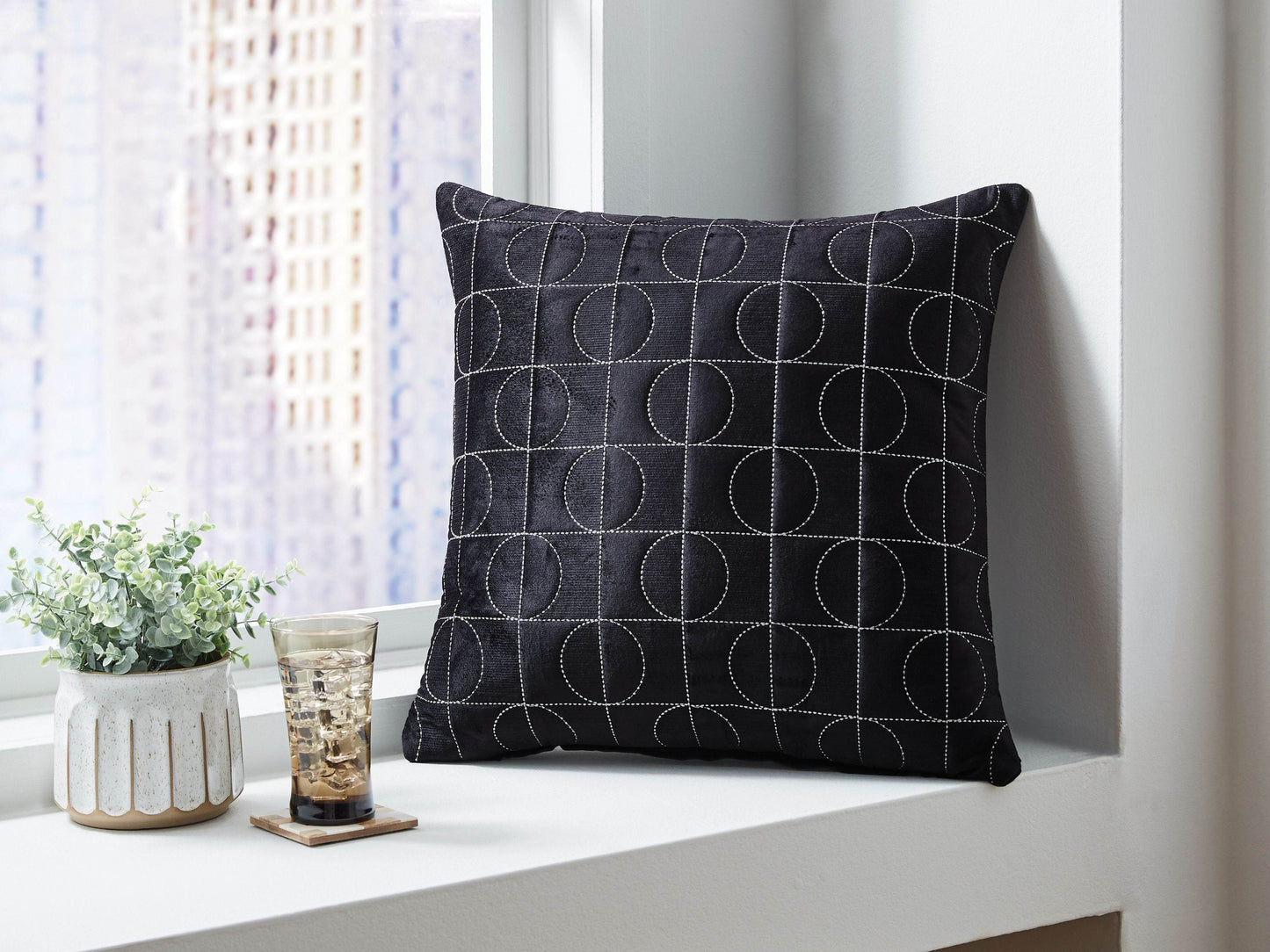 Kydner - Pillow - Forward Furniture
