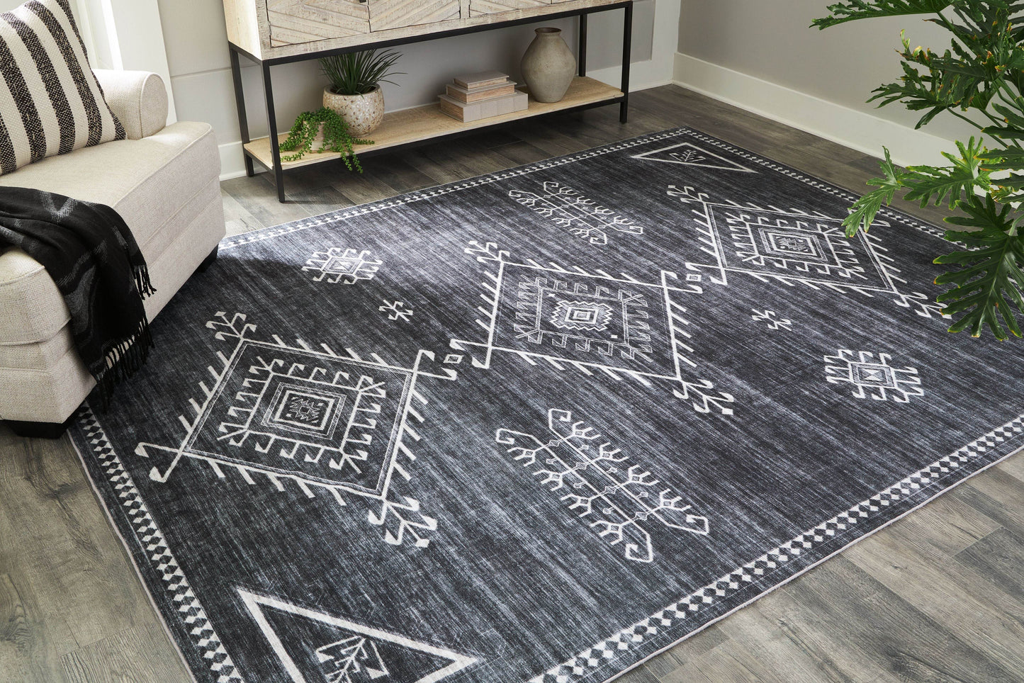 Arloman - Area Rug - Forward Furniture