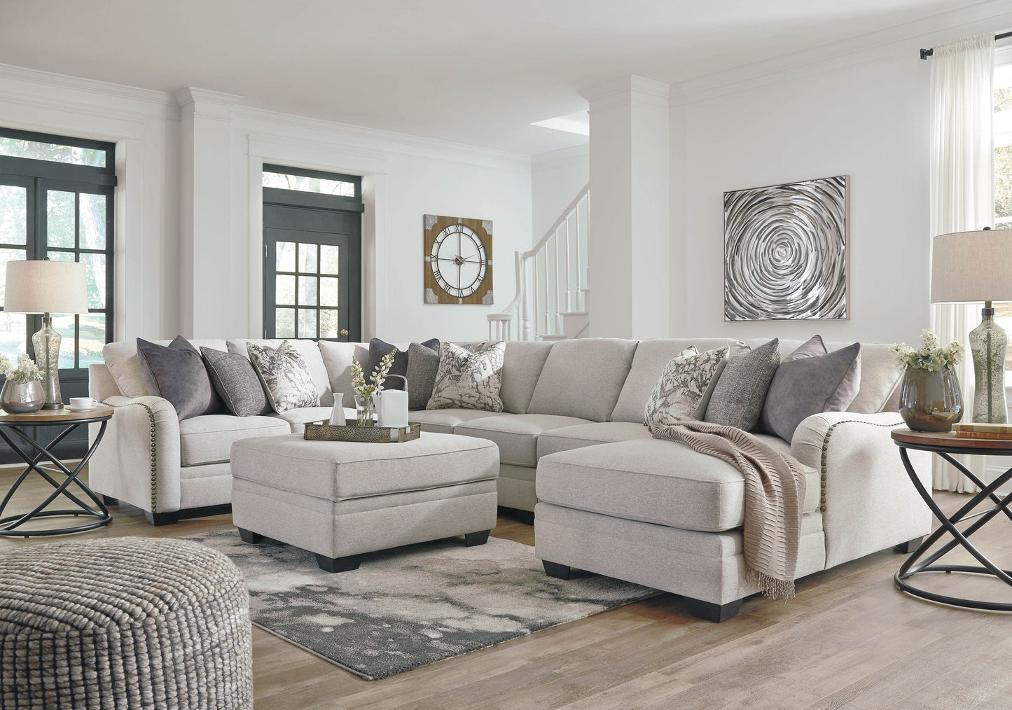 Dellara - Sectional - Forward Furniture