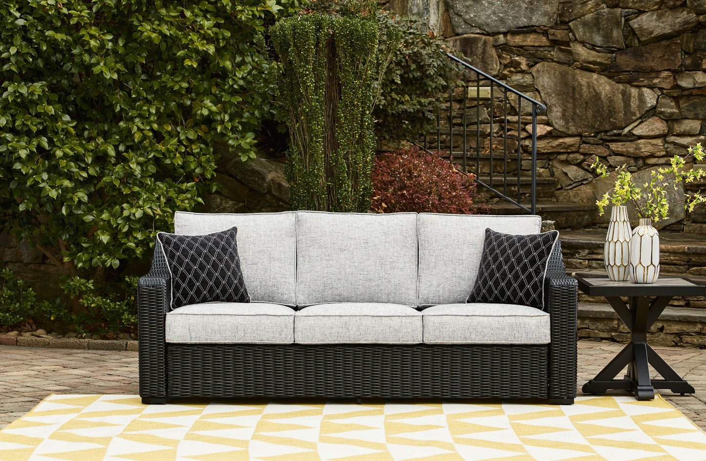 Beachcroft - Sofa With Cushion - Forward Furniture