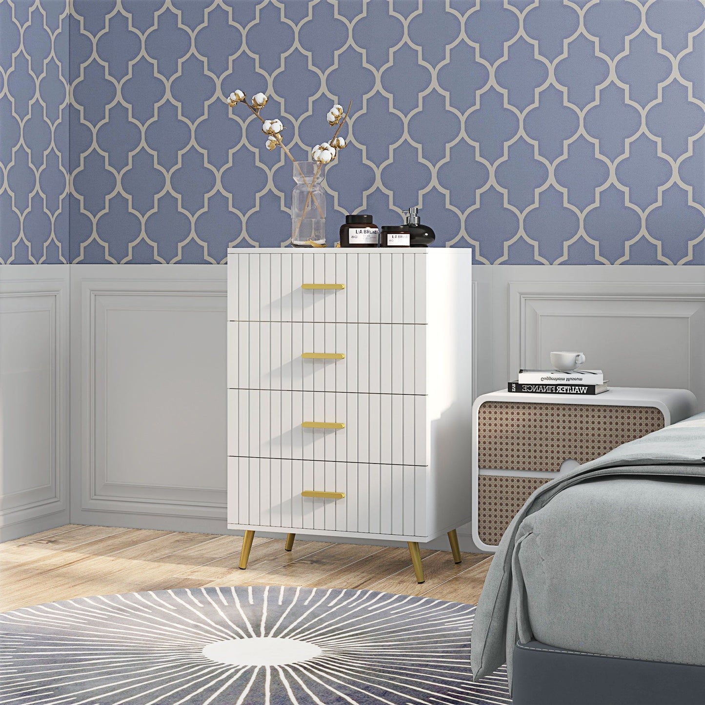 4-Drawer Chest of Drawers with Gold Handles - White