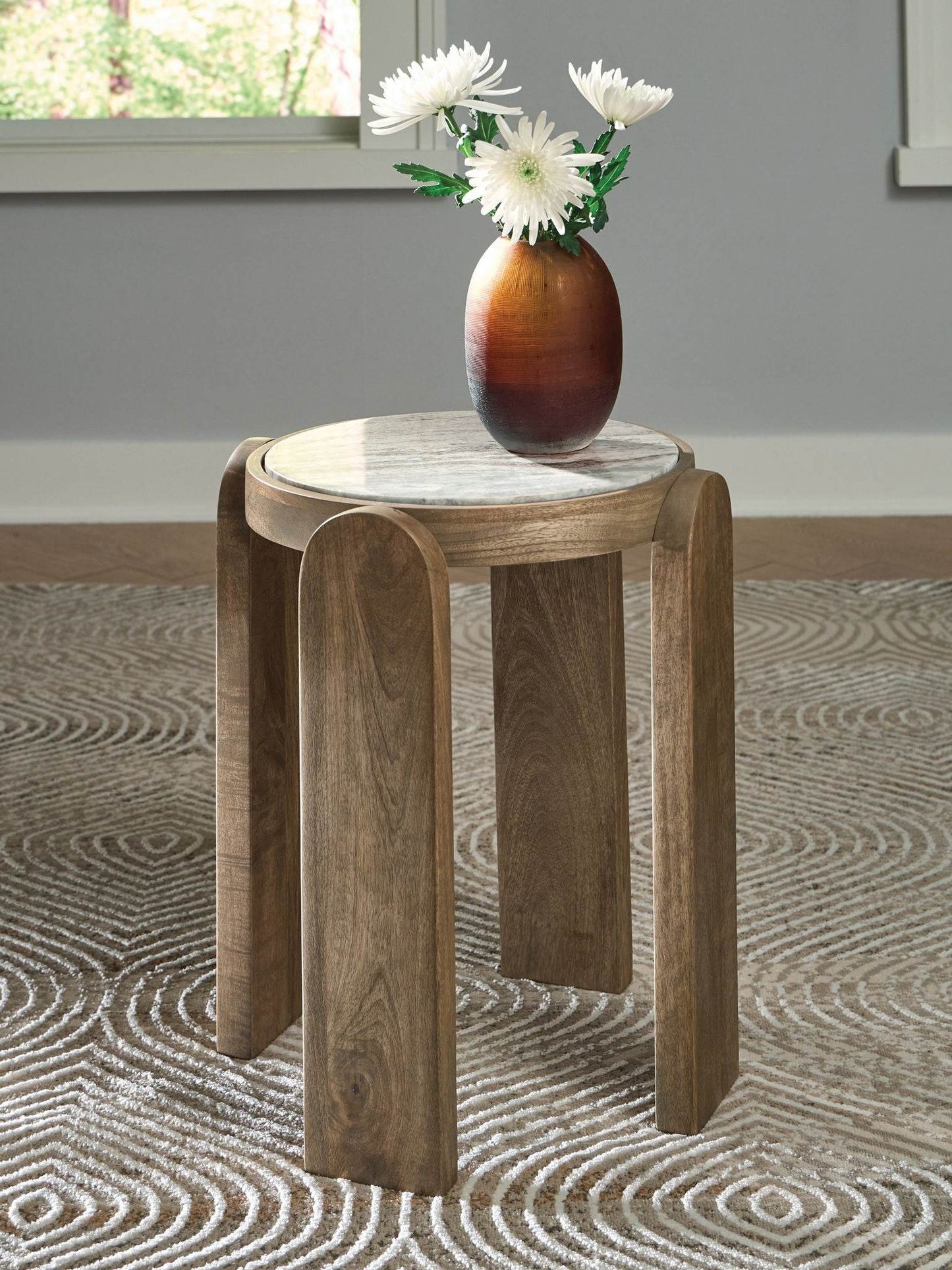 Gavrilley - Gray / White / Brown - Accent Table - Forward Furniture