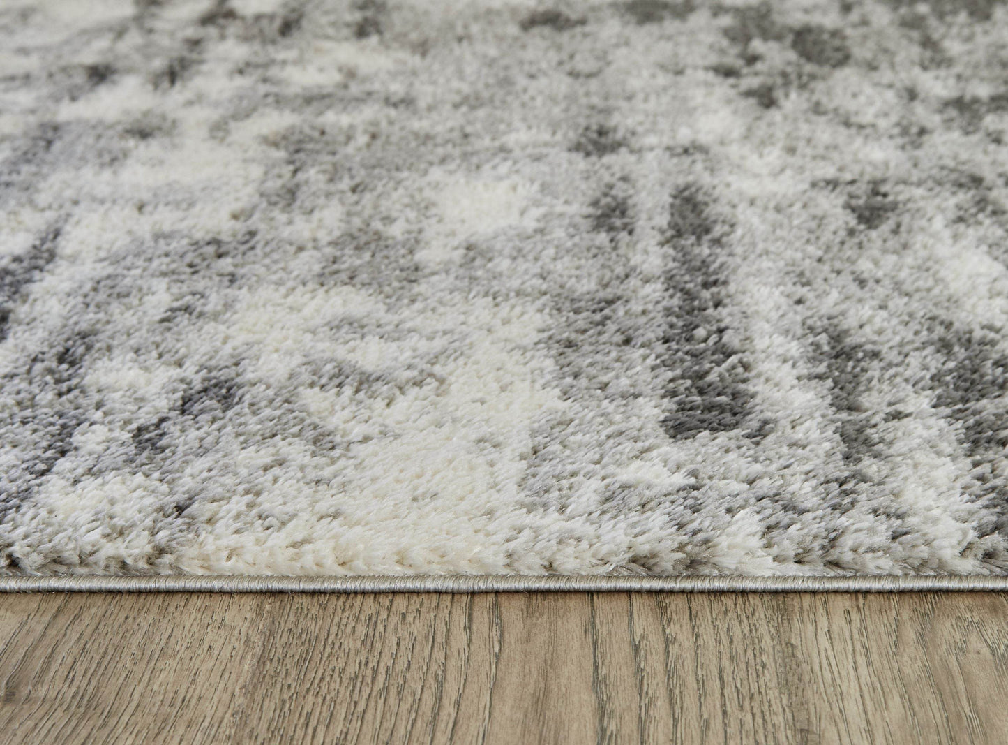 Gerdie - Rug - Forward Furniture