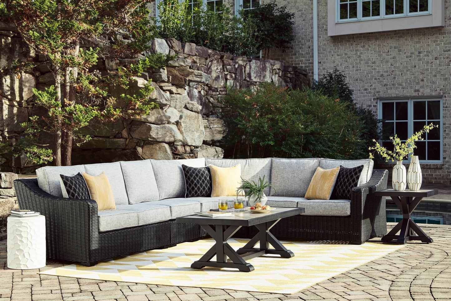 Beachcroft - Outdoor Sectional - Forward Furniture