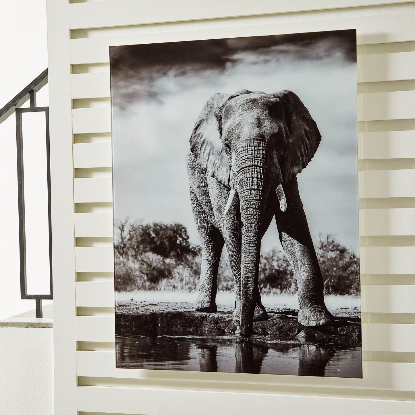 Glinyard - Black / White - Wall Art - Forward Furniture