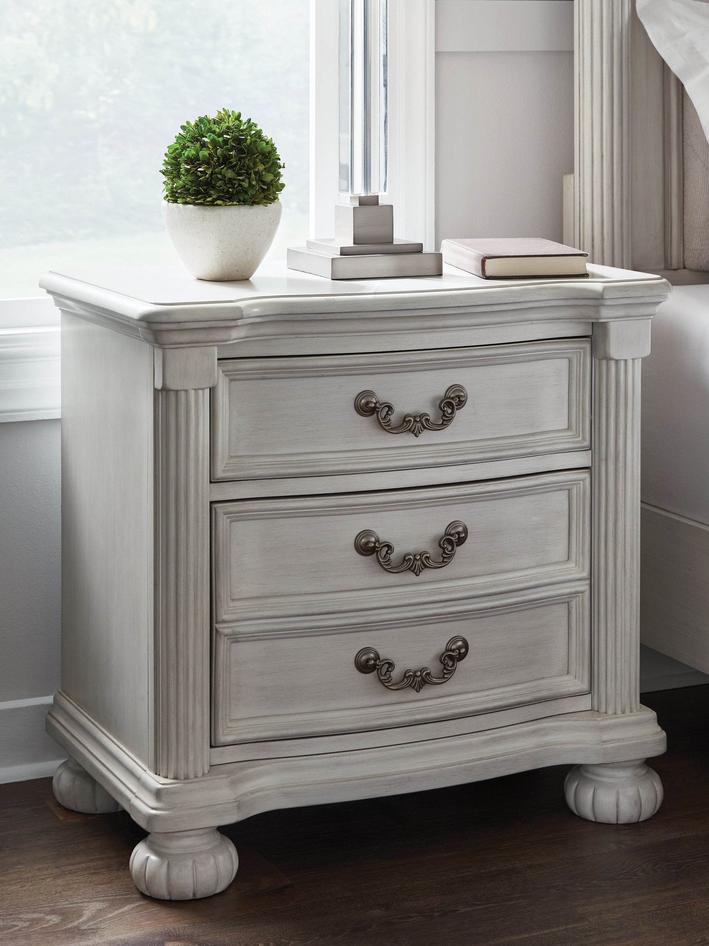 Montelaine - Antique White - Three Drawer Night Stand - Forward Furniture