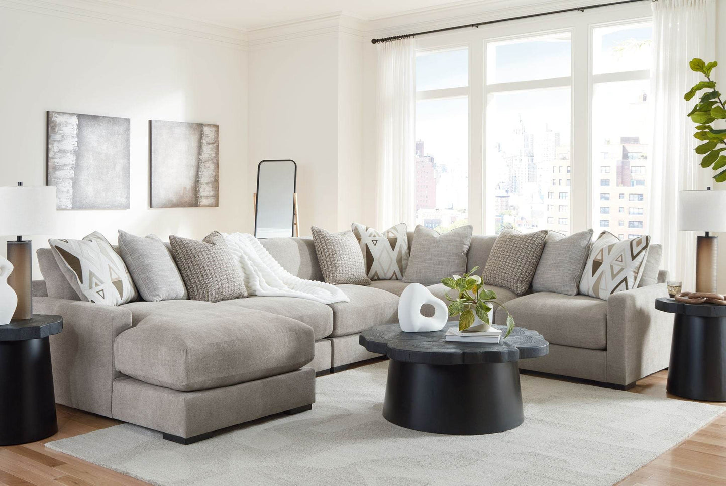 Aslan Court - Sectional - Forward Furniture