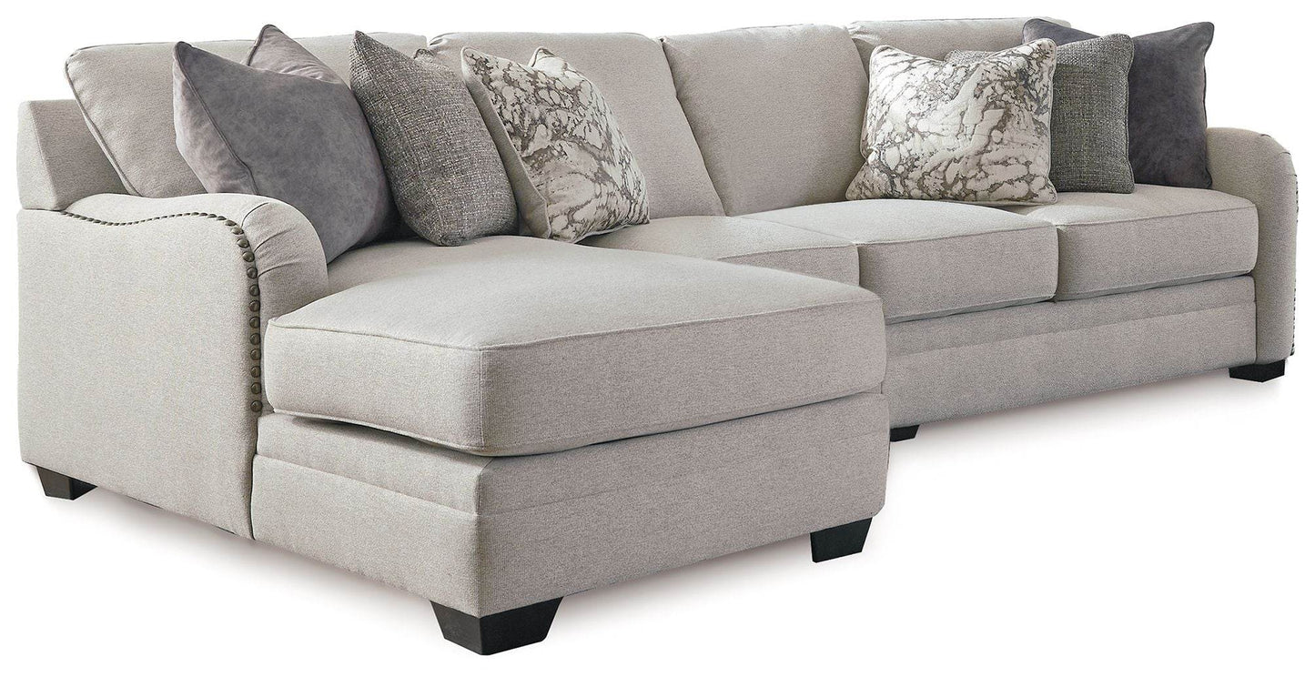 Dellara - Sectional - Forward Furniture