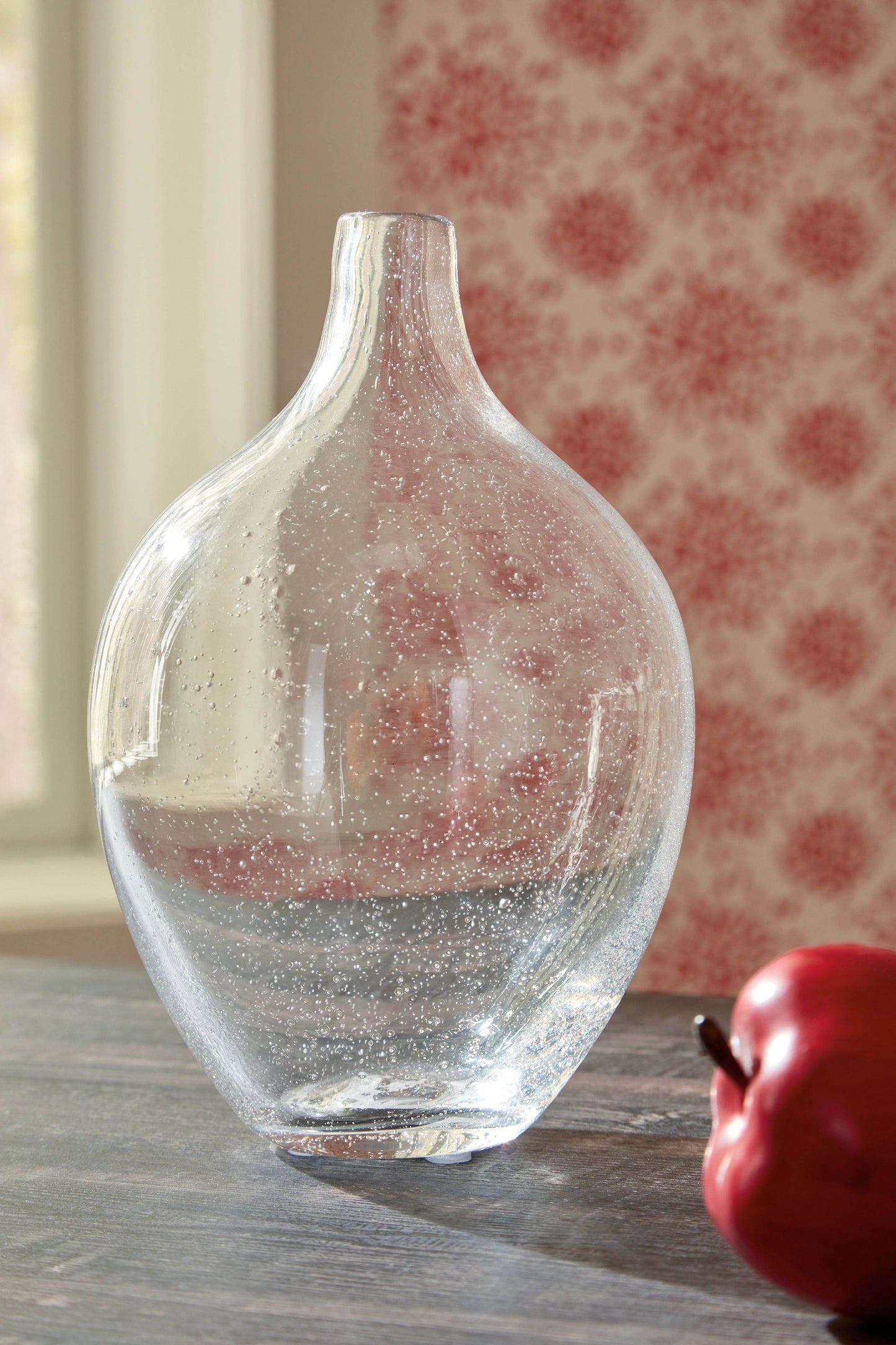 Kurthorne - Vase - Forward Furniture