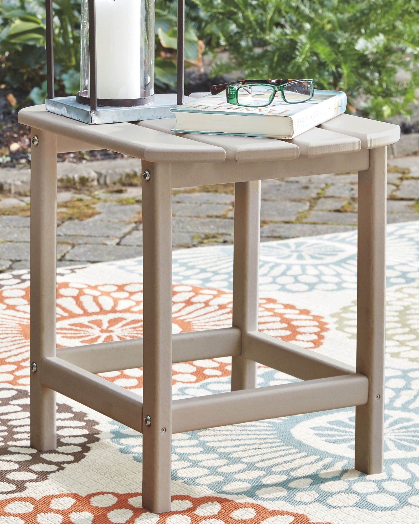 Sundown Treasure - Outdoor End Table - Forward Furniture