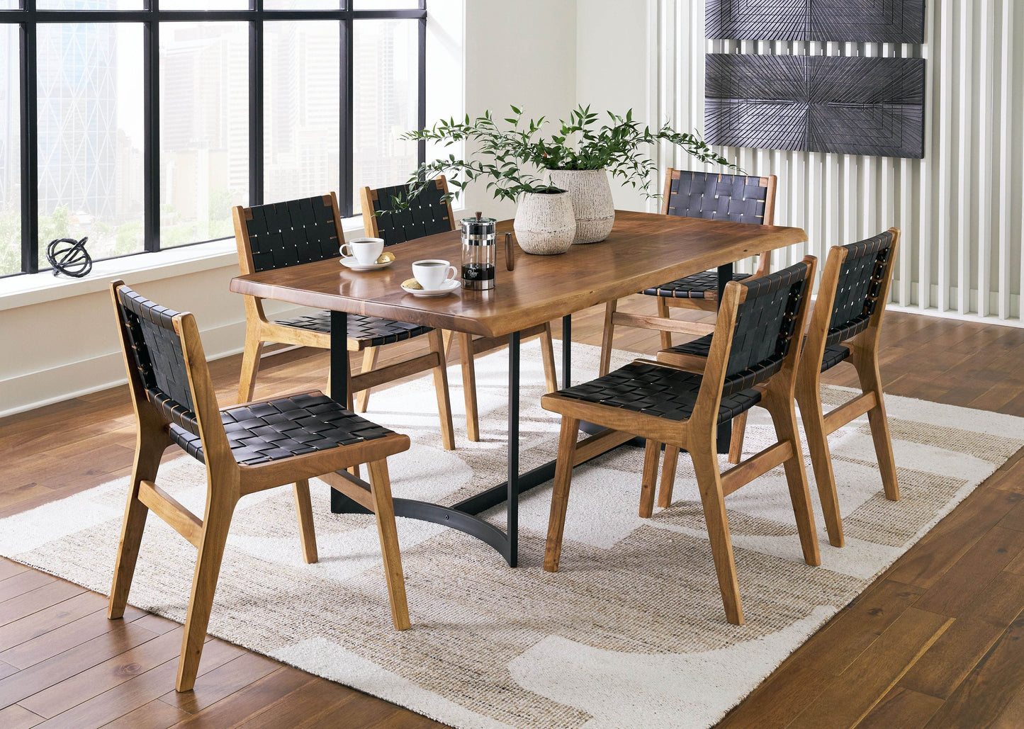 Fortmaine - Dining Room Set - Forward Furniture