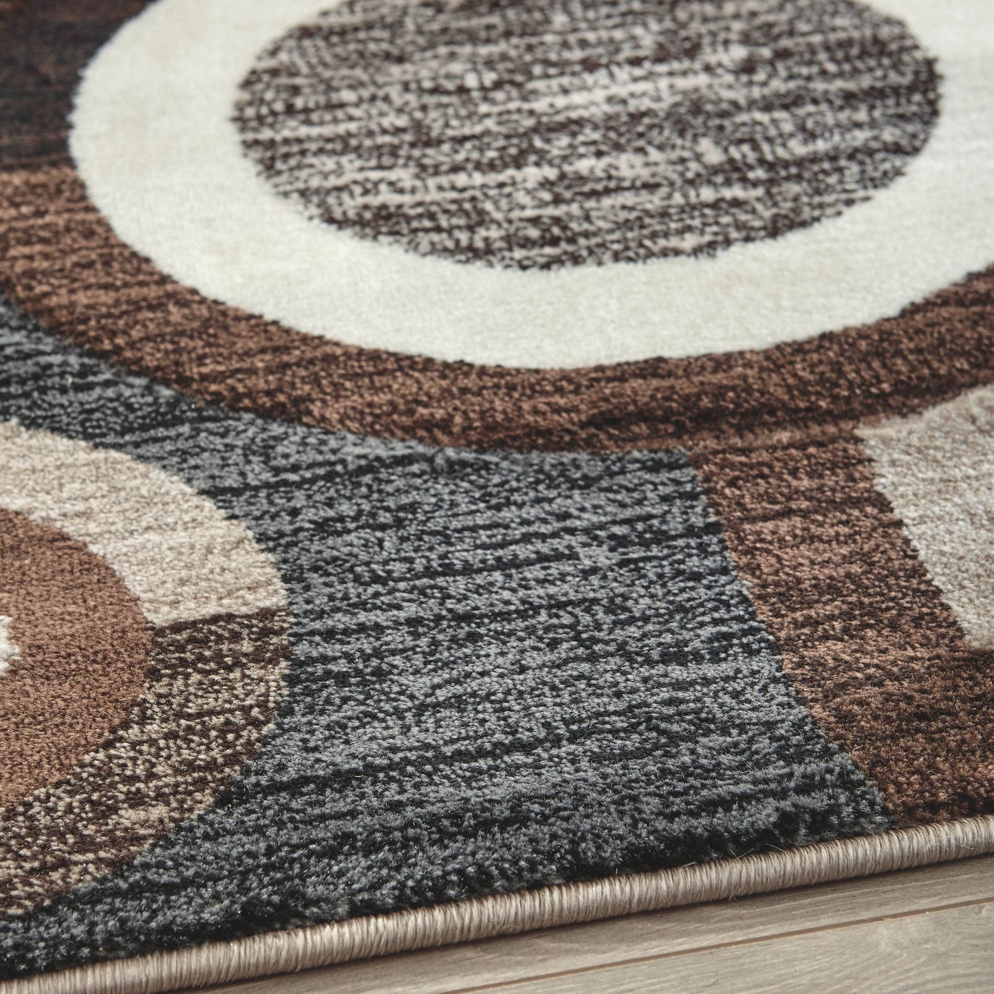 Guintte - Rug - Forward Furniture